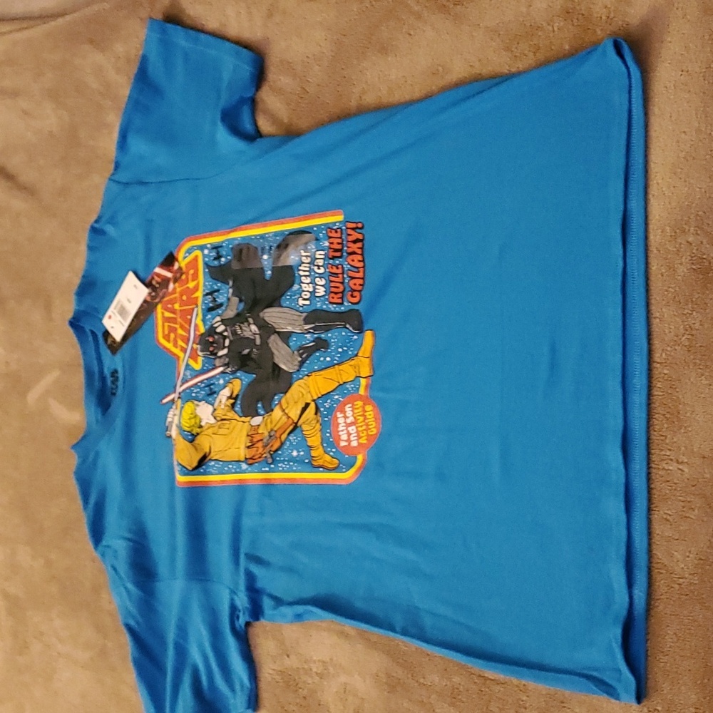 Graphic T